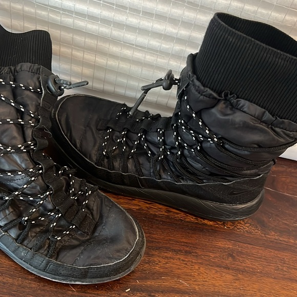 nike boots with fur lining womens 6 black - Picture 2 of 3